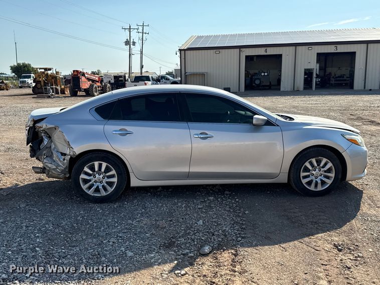 image for item FC4375 2016 Nissan Altima 