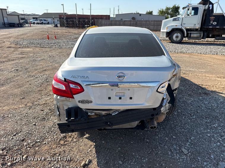 image for item FC4375 2016 Nissan Altima 