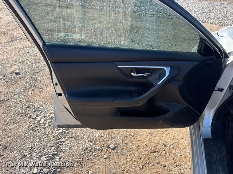 image for item FC4375 2016 Nissan Altima 