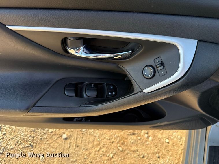 image for item FC4375 2016 Nissan Altima 