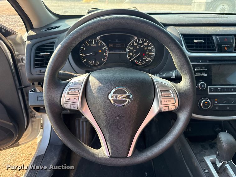 image for item FC4375 2016 Nissan Altima 