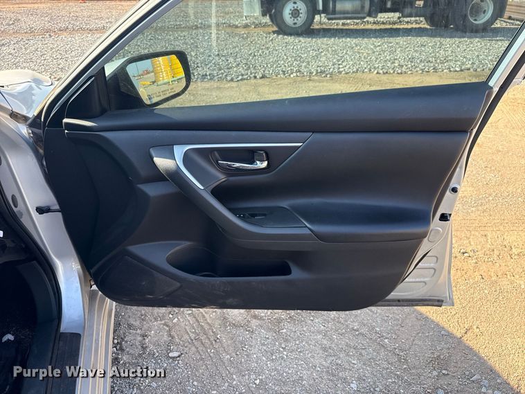 image for item FC4375 2016 Nissan Altima 