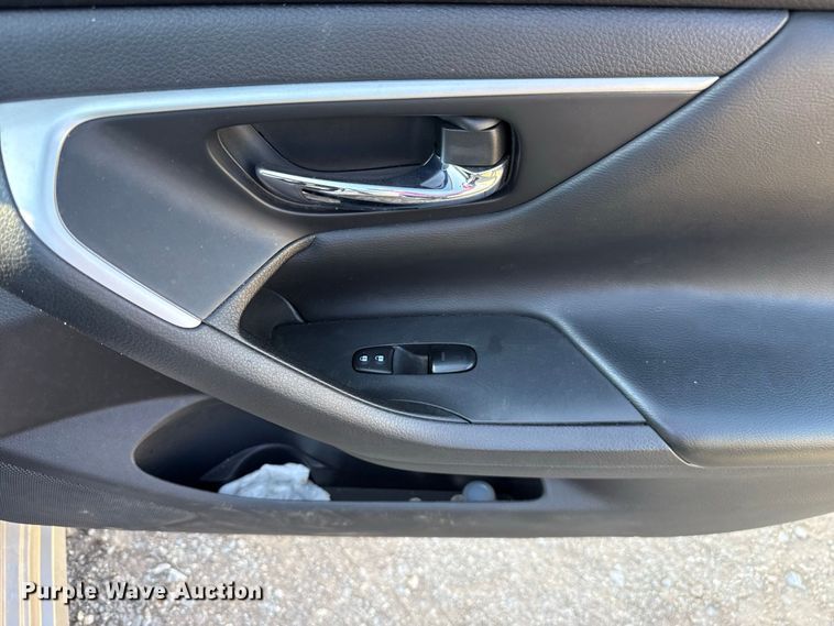 image for item FC4375 2016 Nissan Altima 