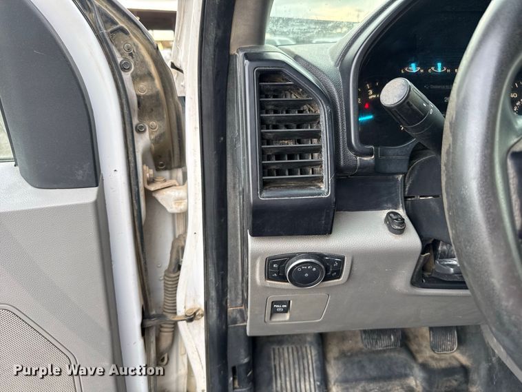 image for item FC4445 2018 Ford F150 Ext. Cab pickup truck