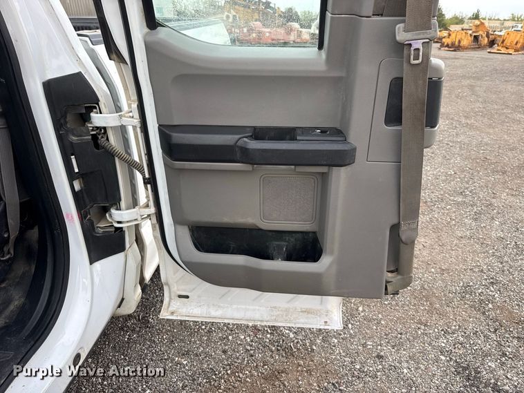 image for item FC4445 2018 Ford F150 Ext. Cab pickup truck