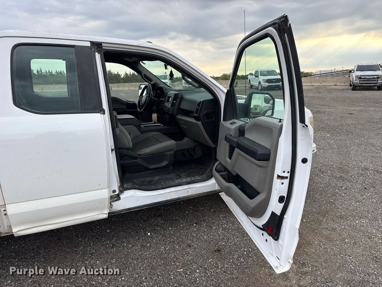 image for item FC4445 2018 Ford F150 Ext. Cab pickup truck