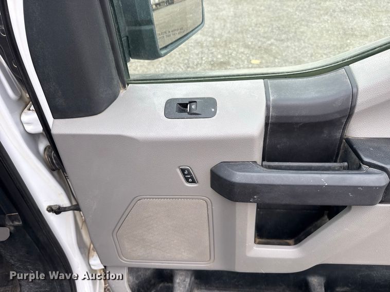 image for item FC4445 2018 Ford F150 Ext. Cab pickup truck