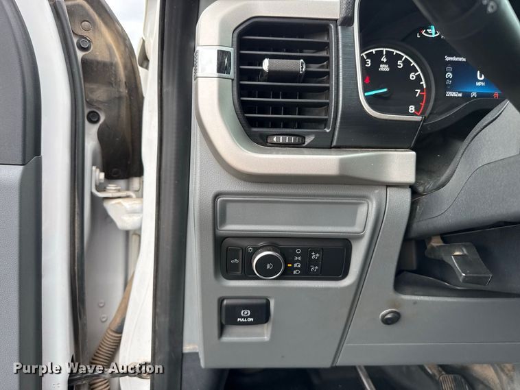image for item FC4446 2021 Ford F150 Crew Cab pickup truck