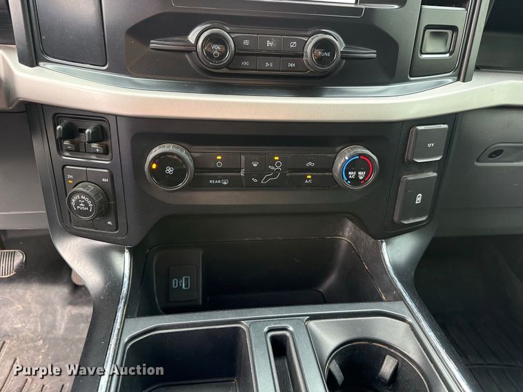 image for item FC4446 2021 Ford F150 Crew Cab pickup truck