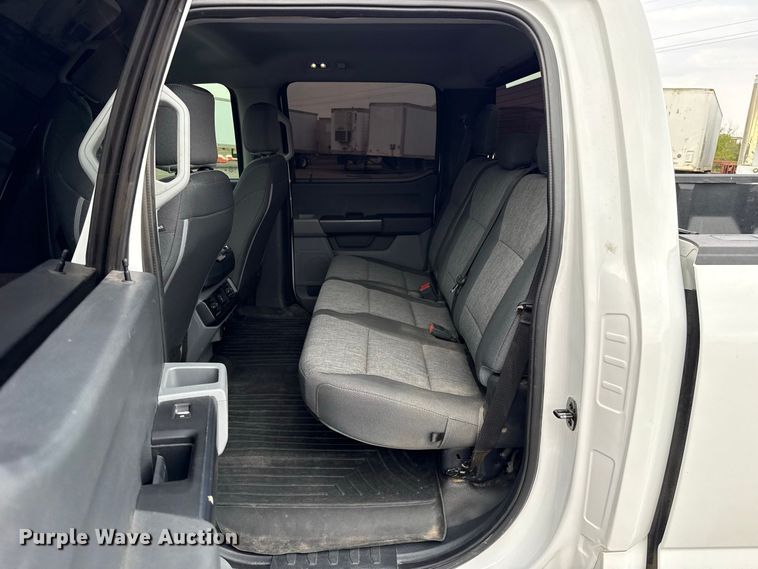 image for item FC4446 2021 Ford F150 Crew Cab pickup truck