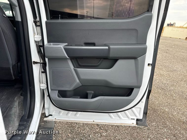 image for item FC4446 2021 Ford F150 Crew Cab pickup truck