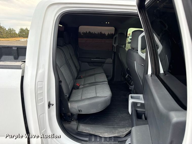 image for item FC4446 2021 Ford F150 Crew Cab pickup truck