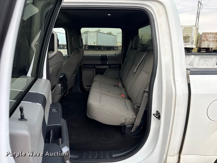 image for item FC4447 2020 Ford F150 Crew Cab pickup truck