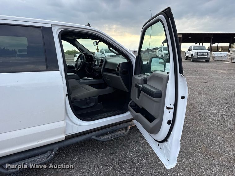 image for item FC4447 2020 Ford F150 Crew Cab pickup truck