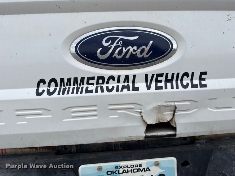 image for item FC4448 2019 Ford F250 Super Duty Ext. Cab pickup truck