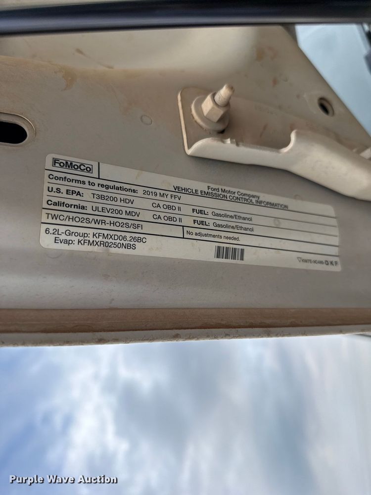 image for item FC4448 2019 Ford F250 Super Duty Ext. Cab pickup truck