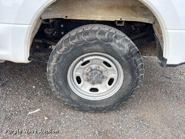 image for item FC4448 2019 Ford F250 Super Duty Ext. Cab pickup truck
