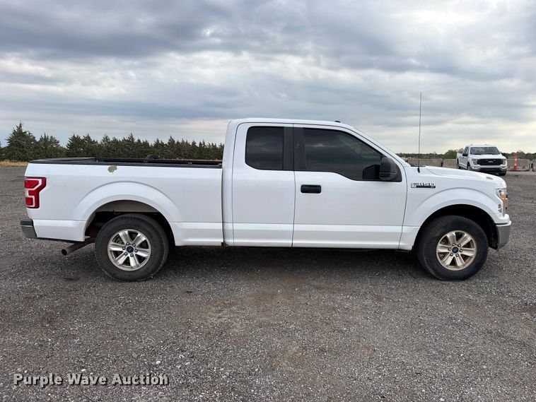 image for item FC4449 2018 Ford F150 Ext. Cab pickup truck