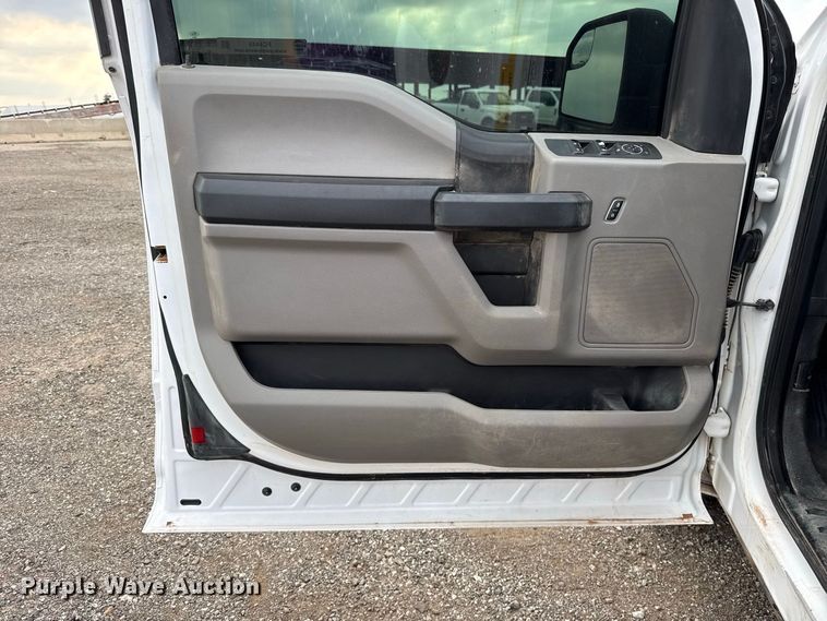 image for item FC4449 2018 Ford F150 Ext. Cab pickup truck