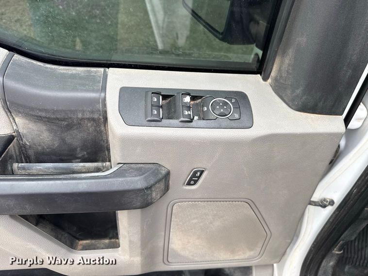 image for item FC4449 2018 Ford F150 Ext. Cab pickup truck