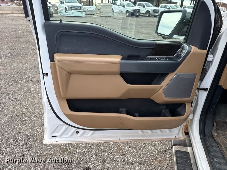 image for item FC4450 2022 Ford F150 Crew Cab pickup truck