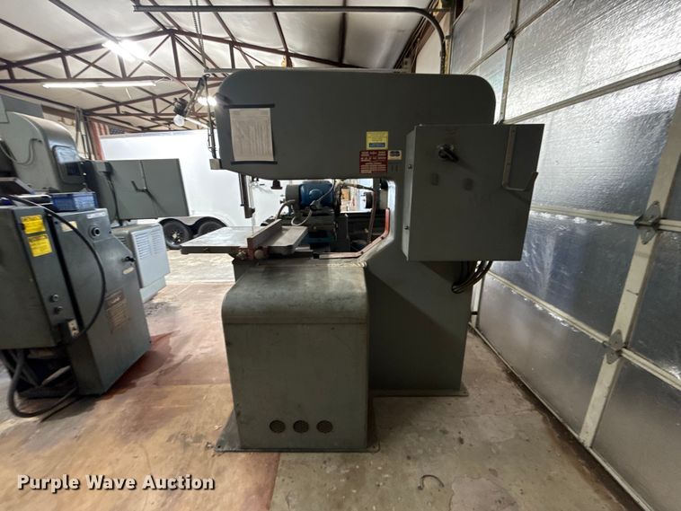 image for item FC4476 DoALL 3613-1 bandsaw