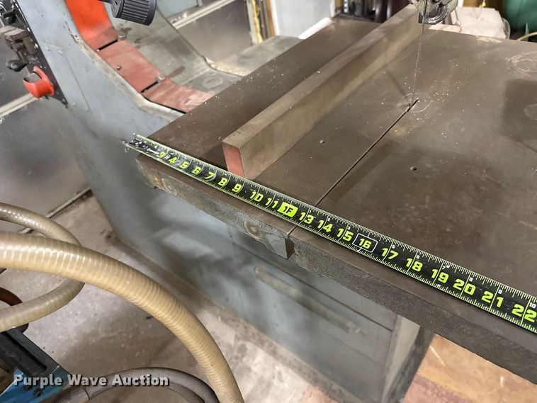 image for item FC4476 DoALL 3613-1 bandsaw