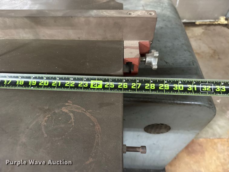image for item FC4476 DoALL 3613-1 bandsaw