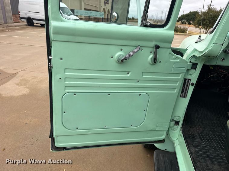 image for item FC4479 1956 Ford F350 flatbed pickup truck