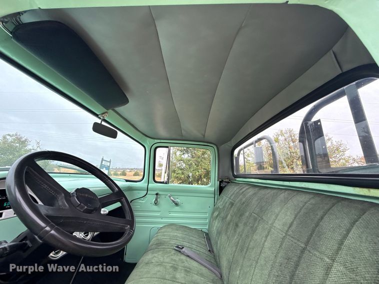 image for item FC4479 1956 Ford F350 flatbed pickup truck