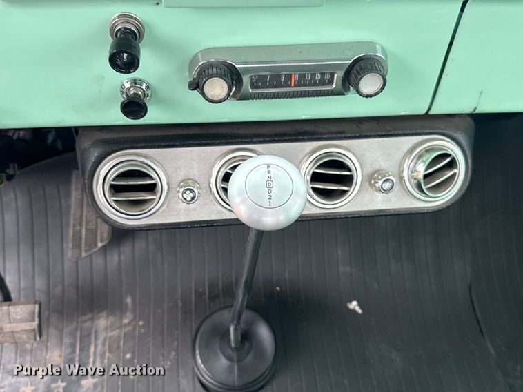 image for item FC4479 1956 Ford F350 flatbed pickup truck
