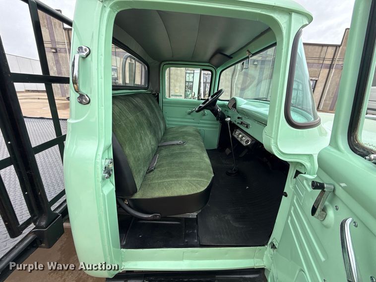 image for item FC4479 1956 Ford F350 flatbed pickup truck