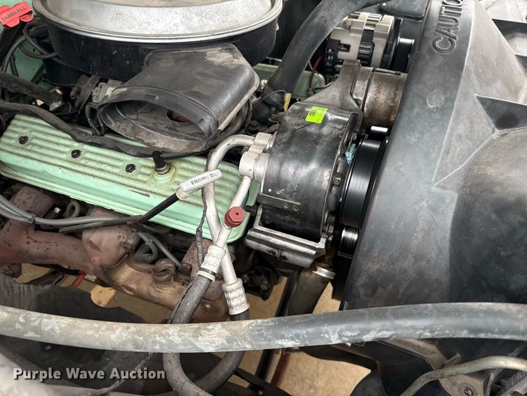 image for item FC4479 1956 Ford F350 flatbed pickup truck