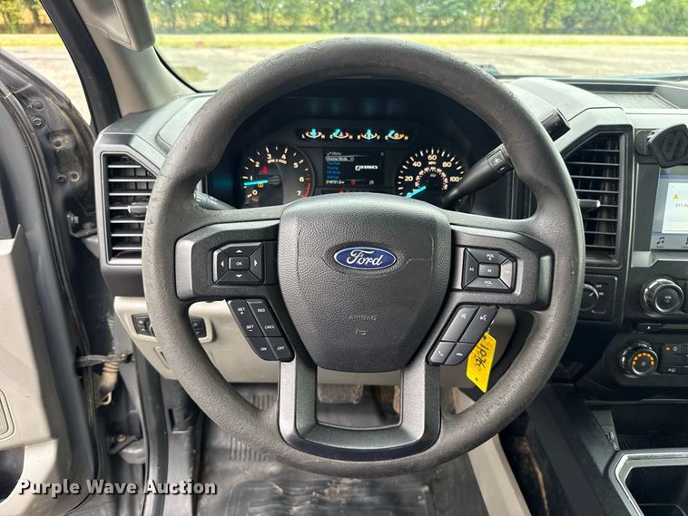 image for item FC4481 2018 Ford F150 Crew Cab pickup truck