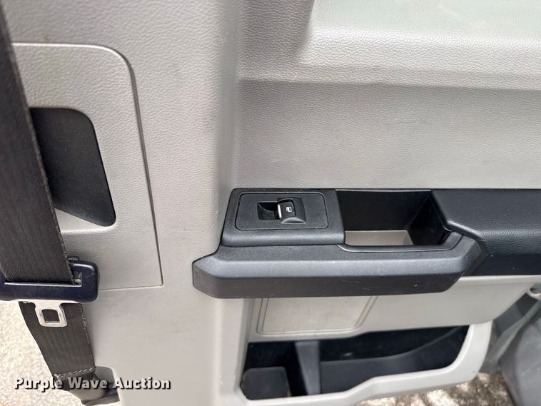 image for item FC4481 2018 Ford F150 Crew Cab pickup truck