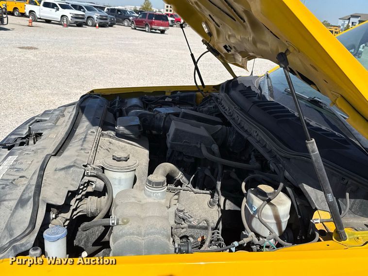 image for item FC4484 2020 Ford F350 Super Duty utility bed pickup truck