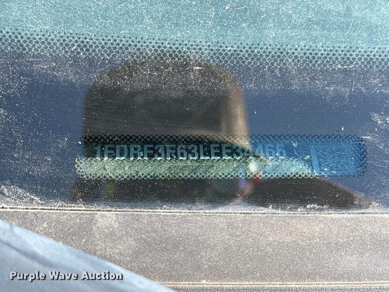 image for item FC4484 2020 Ford F350 Super Duty utility bed pickup truck