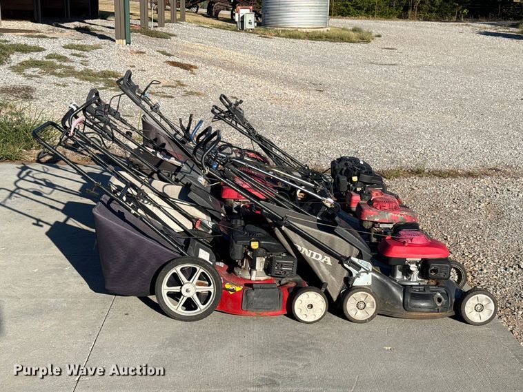image for item FC4509 (10) push lawn mowers