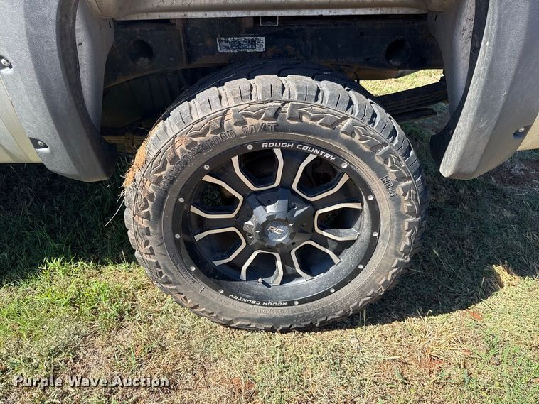 image for item FC4513 2013 Chevrolet Silverado 2500HD Crew Cab pickup truck