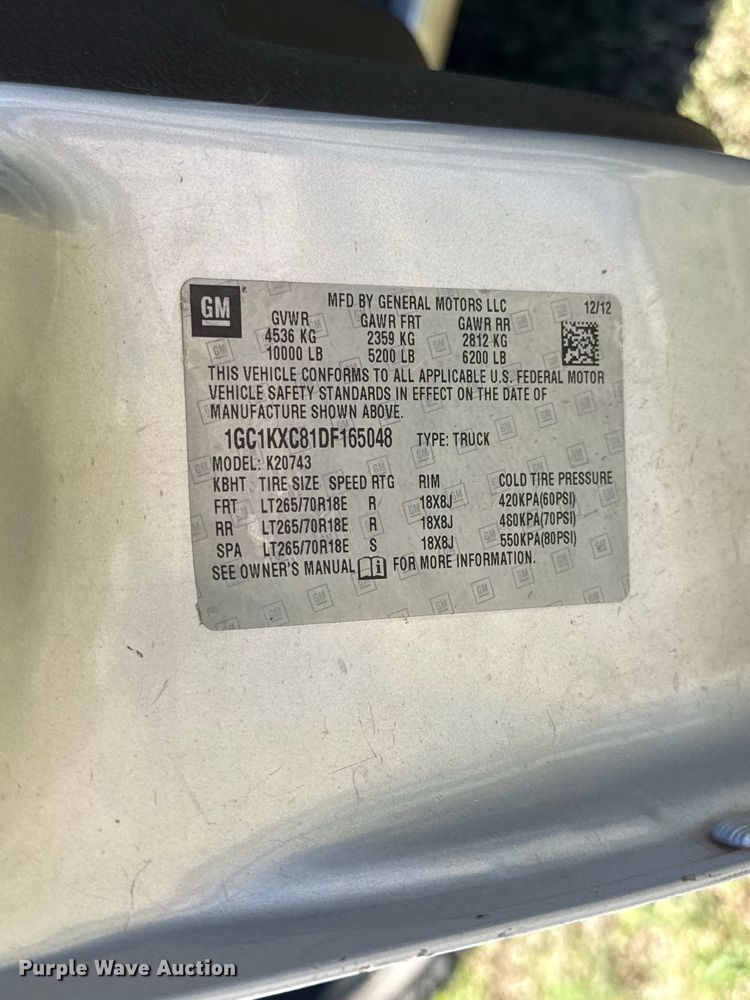 image for item FC4513 2013 Chevrolet Silverado 2500HD Crew Cab pickup truck