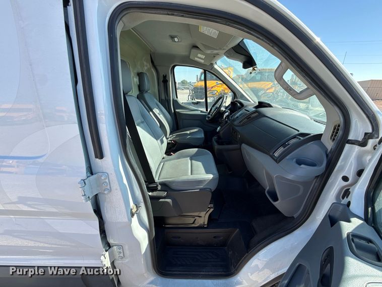 image for item FC4515 2017 Ford Transit 150 van