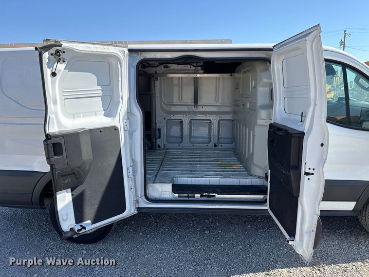 image for item FC4515 2017 Ford Transit 150 van
