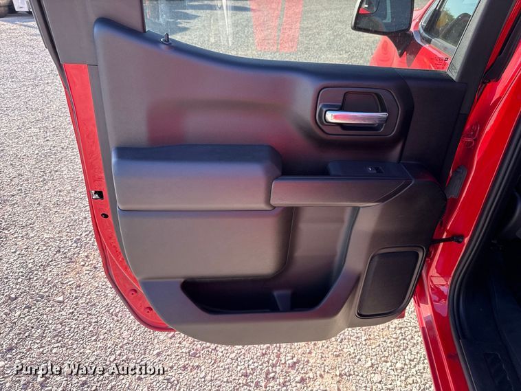 image for item FC4516 2022 Chevrolet Silverado 1500 Crew Cab pickup truck