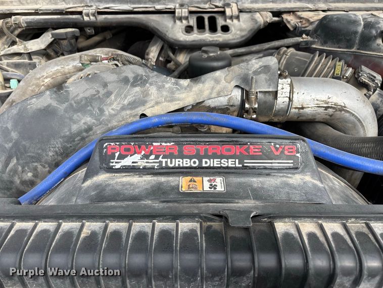 image for item FG0726 2004 Ford F350 flatbed pickup truck
