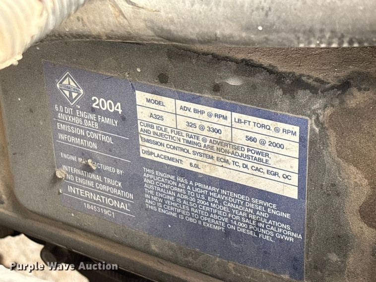 image for item FG0726 2004 Ford F350 flatbed pickup truck