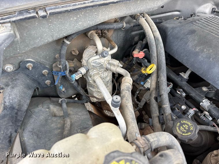 image for item FG0736 2001 Chevrolet Silverado 2500HD Ext. Cab pickup truck