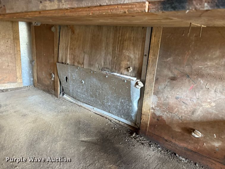 image for item FG0755 2007 DooLittle enclosed cargo trailer