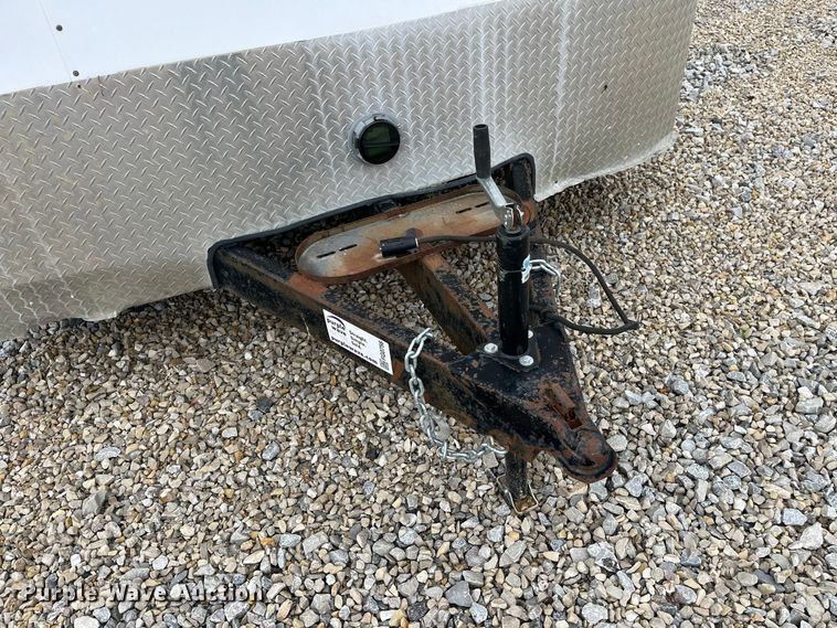 image for item FG0756 2002 DooLittle enclosed cargo trailer