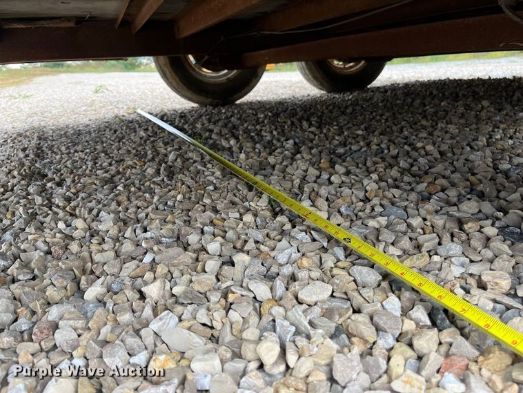 image for item FG0756 2002 DooLittle enclosed cargo trailer