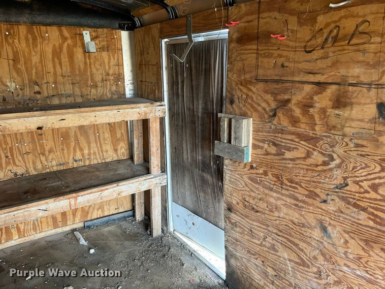 image for item FG0756 2002 DooLittle enclosed cargo trailer